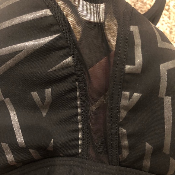 Victoria’s Secret Mesh Sports Bra - Picture 3 of 6